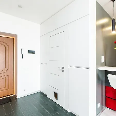 アパート Brand New Relaxing Place In Neighbourhood リヴィウ