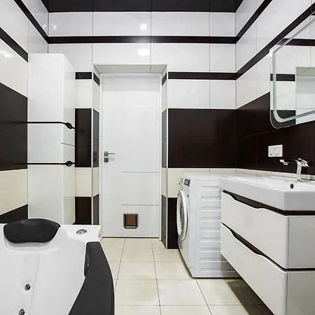 Daire Brand New Relaxing Place In Neighbourhood *