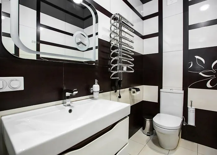 Brand New Relaxing Place In Neighbourhood Jacuzzi Apartment *