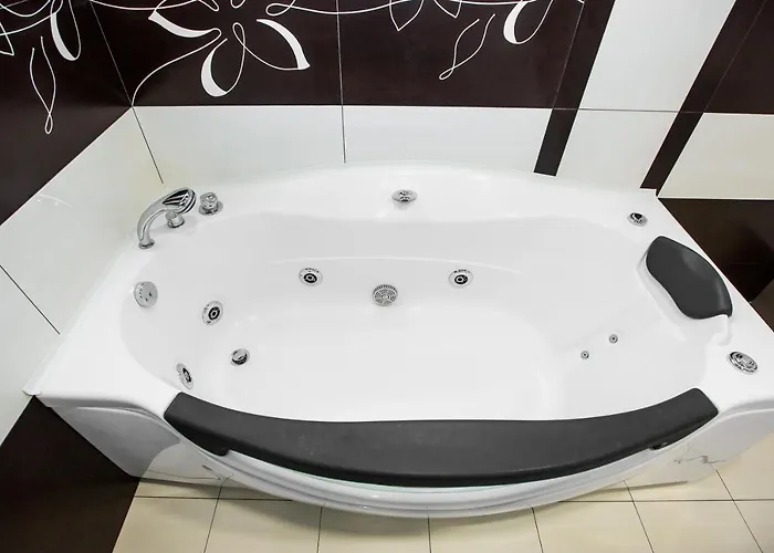 Apartamento Brand New Relaxing Place In Neighbourhood Jacuzzi Leópolis